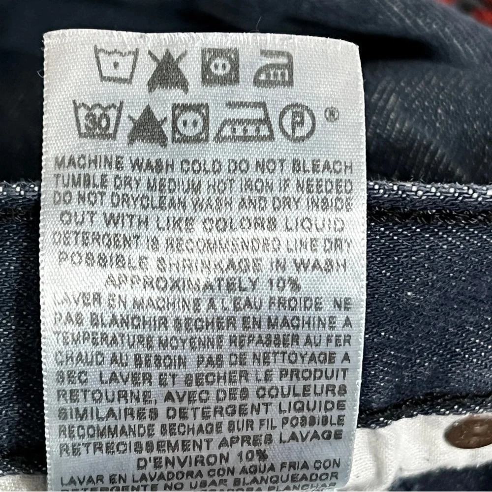 Levi’s 501 Straight Fit Button Fly Medium Wash 100% Cotton Jeans